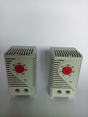 Contrôleur de cabine de thermostat KTS pour le contrôle précis de la température dans les appareils électroménagers