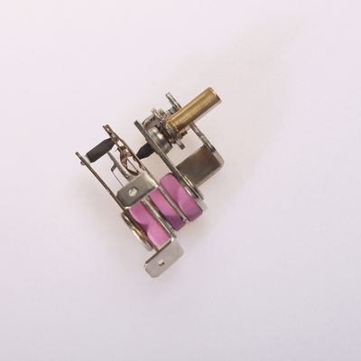Source d'alimentation électrique Thermostat bimetallique en plastique pour essais d'endurance à haute température Cycle 100