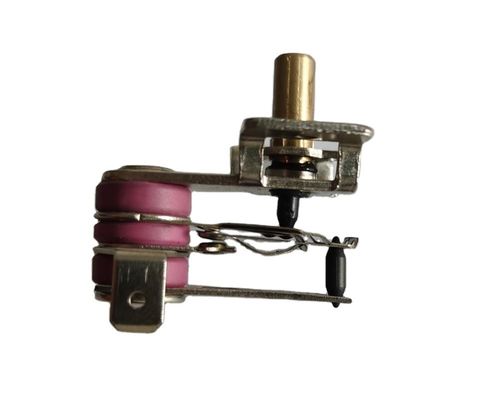 Commutateur de température bimetallique de 250V 12A avec une tolérance de 5% et une plage de 50 à 250 °C